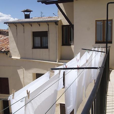 Hotel Fonda Domingo Lles Exterior foto